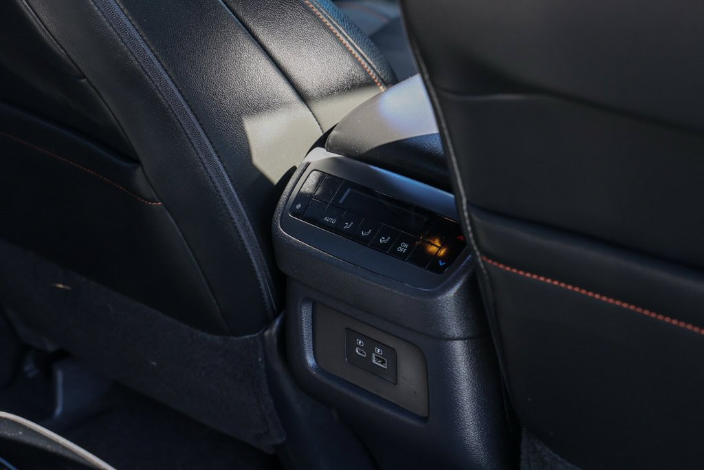 Used 2025 Nissan Pathfinder Rock Creek AWD/4WD image 19
