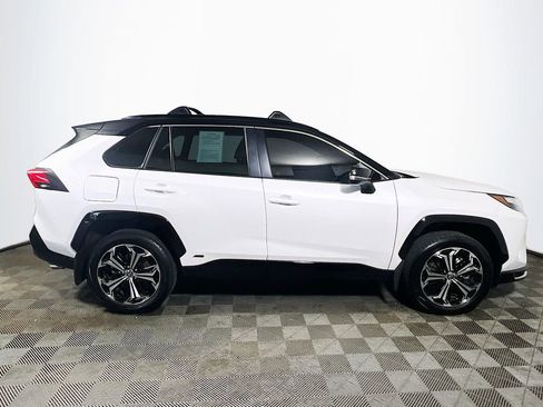 Certified 2025 Toyota RAV4 XSE w/ Weather Package AWD/4WD image 9