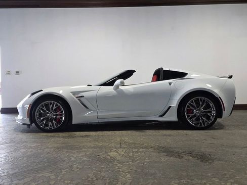 Used 2019 Chevrolet Corvette Z06 image 7