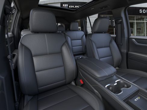 New 2026 GMC Acadia Elevation AWD/4WD image 16