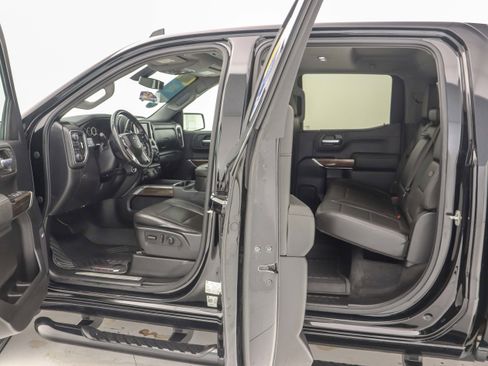 Used 2020 Chevrolet Silverado 1500 LT Trail Boss image 14