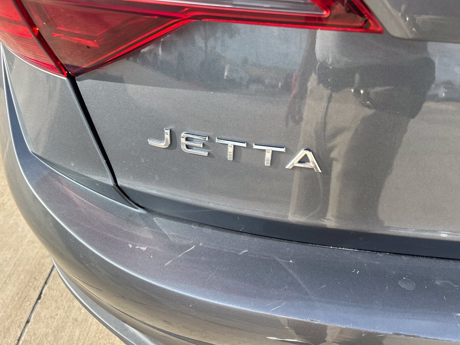 Used 2024 Volkswagen Jetta SE FWD image 12