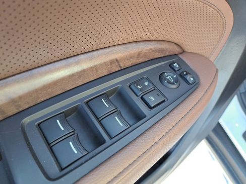 Used 2020 Acura MDX SH-AWD w/ Technology Package image 16