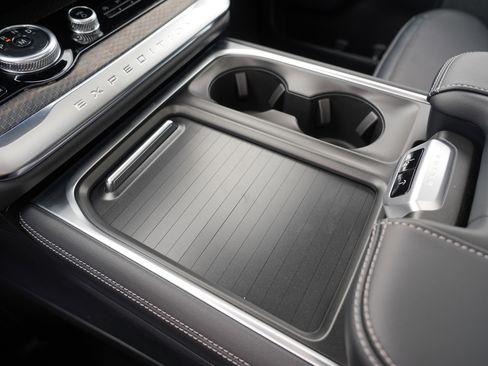 New 2026 Ford Expedition Platinum AWD/4WD image 46