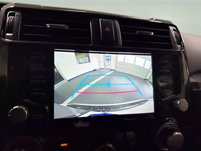 Used 2023 Toyota 4Runner TRD Off-Road Premium w/ Moonroof Package AWD/4WD image 18