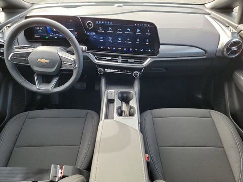 New 2026 Chevrolet Equinox EV LT w/ Comfort Package image 16