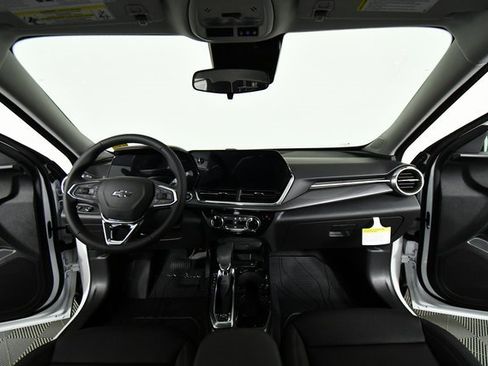 New 2026 Chevrolet Trax ACTIV image 18