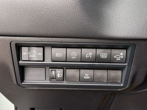 Used 2026 Toyota Tundra Limited w/ Power Package AWD/4WD image 27