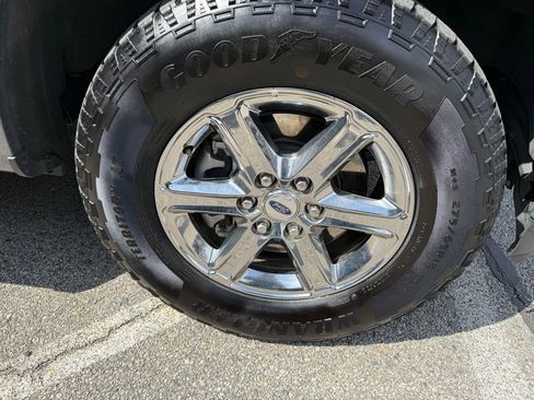 Used 2025 Ford F150 XLT w/ Equipment Group 301A Standard image 36