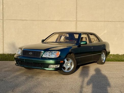 Used 2000 Lexus LS 400 RWD image 1