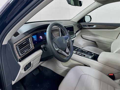 New 2026 Volkswagen Atlas SEL image 12