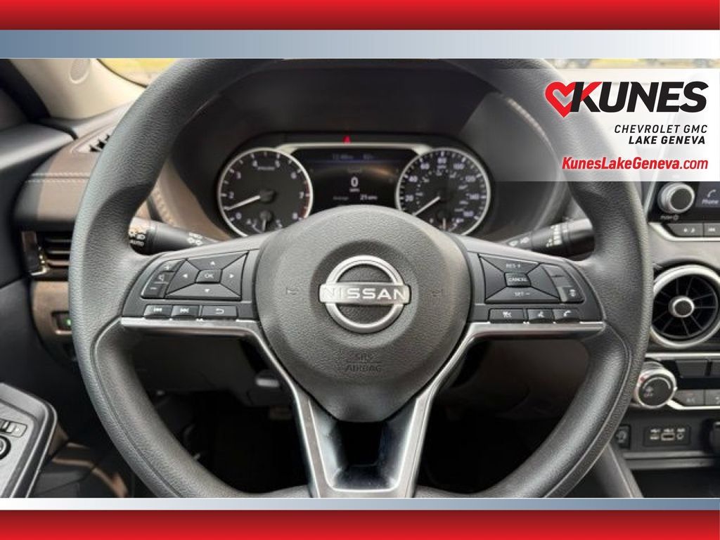 Used 2024 Nissan Sentra SV FWD image 28