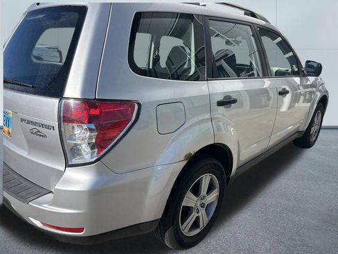 Used 2011 Subaru Forester 2.5X AWD/4WD image 2