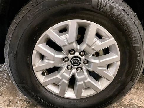 Used 2024 Nissan Frontier SV w/ SV Convenience Package image 8