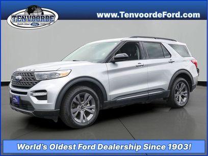 Certified 2023 Ford Explorer XLT w/ Equipment Group 202A