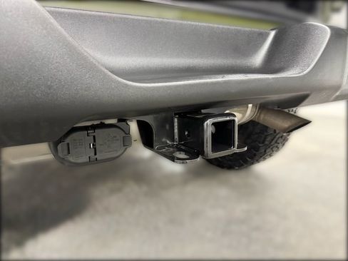 Used 2023 Jeep Wrangler Sport S image 10