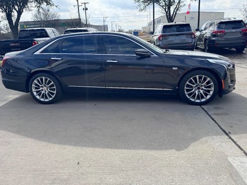 Used 2019 Cadillac CT6 Luxury w/ Driver Awareness Package image 5