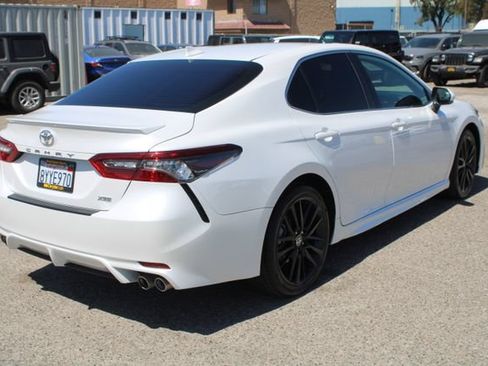 Used 2021 Toyota Camry XSE w/ Carpet Mat Package (TMS) FWD image 4