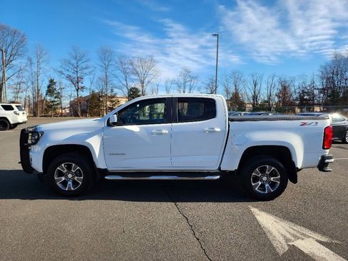 Used 2017 Chevrolet Colorado Z71 image 4