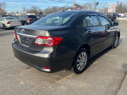 Used 2012 Toyota Corolla LE image 3