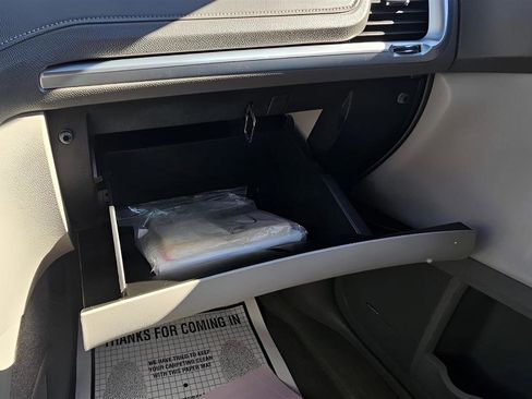 Used 2015 GMC Acadia SLT image 14