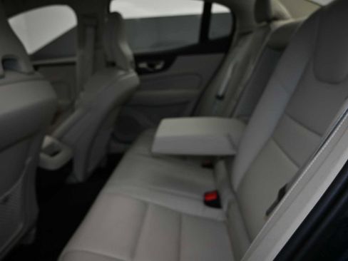 Used 2024 Volvo S60 B5 Plus AWD/4WD image 23
