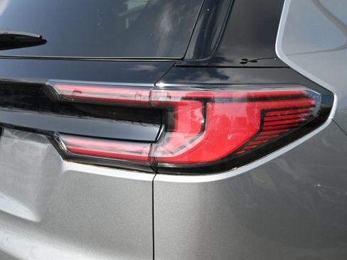New 2026 GMC Acadia Elevation w/ Black Edition FWD image 20