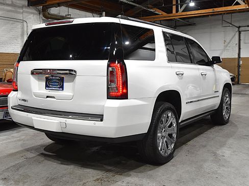Used 2017 GMC Yukon Denali w/ Open Road Package image 10
