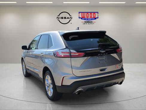 Used 2022 Ford Edge Titanium AWD/4WD image 4