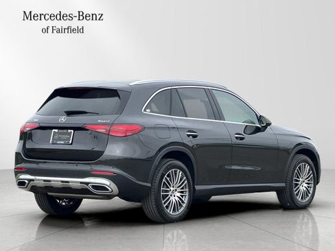 New 2026 Mercedes-Benz GLC 300 4MATIC image 2