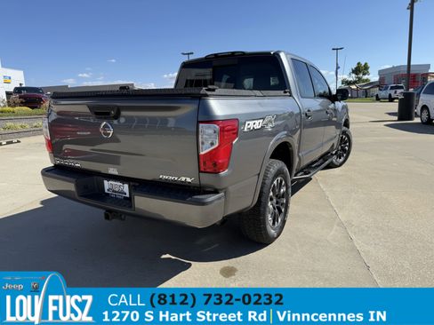 Used 2018 Nissan Titan PRO-4X image 8