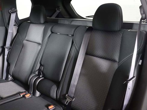New 2026 Mitsubishi Outlander ES FWD image 31