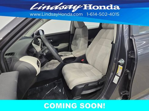 Used 2023 Honda HR-V LX image 14