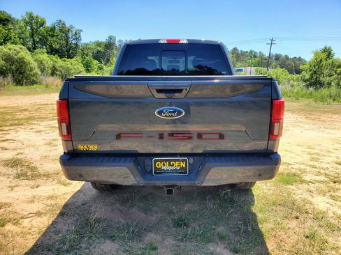 Used 2018 Ford F150 Lariat w/ Equipment Group 502A Luxury AWD/4WD image 9