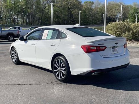 Used 2024 Chevrolet Malibu RS image 3