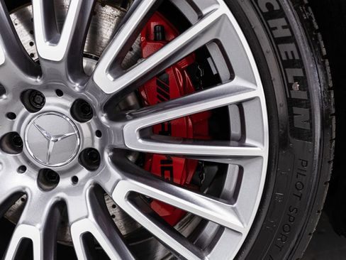 Used 2026 Mercedes-Benz E 53 AMG 4MATIC Sedan image 38