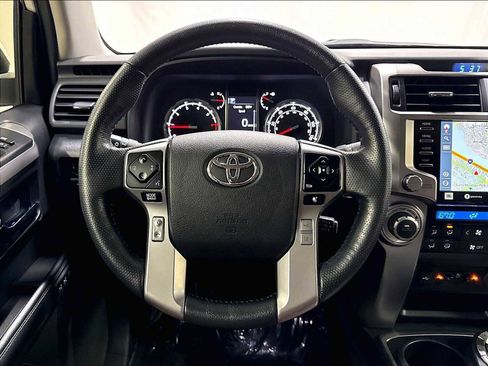Used 2023 Toyota 4Runner Limited AWD/4WD image 17