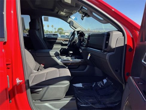 New 2026 GMC Sierra 1500 Elevation w/ LPO, Elevation Black Package image 29