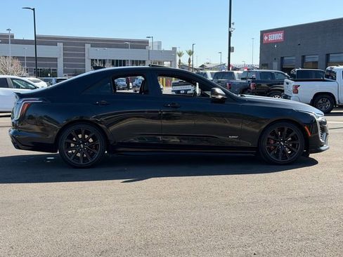 Used 2021 Cadillac CT4 V w/ Technology Package image 7