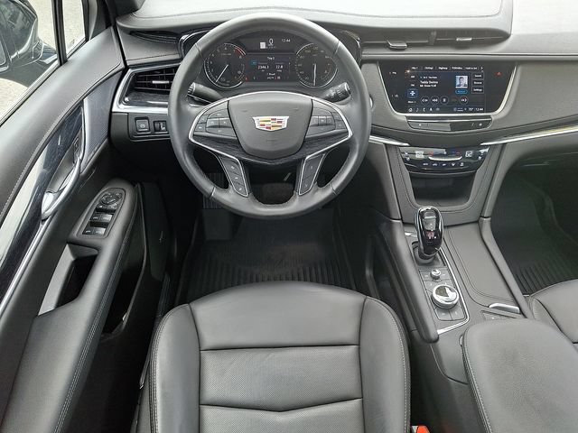 Used 2023 Cadillac XT5 Premium Luxury w/ LPO, Floor Liner Package AWD/4WD image 11