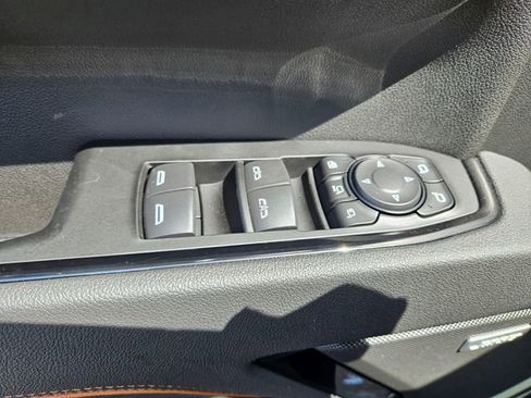 New 2026 GMC Sierra 3500 AT4 w/ AT4 Premium Plus Package AWD/4WD image 23