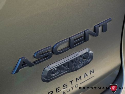 Used 2024 Subaru Ascent Onyx Edition image 10