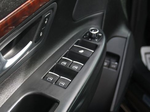 Used 2012 Volkswagen Eos Lux image 10