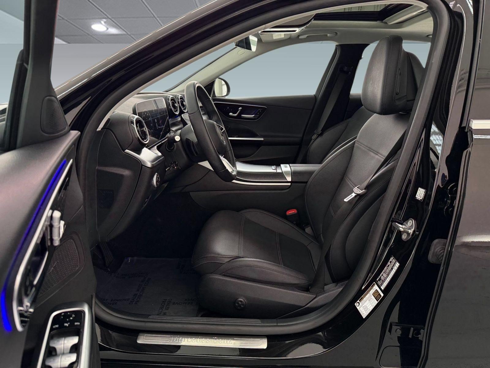 Used 2023 Mercedes-Benz C 300 Sedan image 5