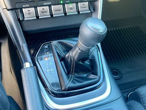 Used 2023 Toyota GR86 w/ ALL Weather Mat Package (TMS) RWD image 16