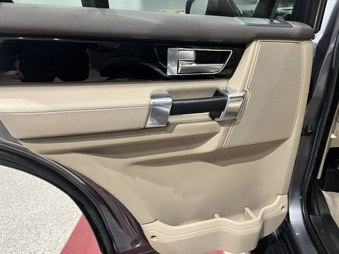 Used 2016 Land Rover LR4 HSE image 20