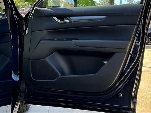 Used 2025 MAZDA CX-5 AWD 2.5 S w/ Preferred Package image 28