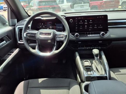 New 2025 GMC Canyon Elevation image 9