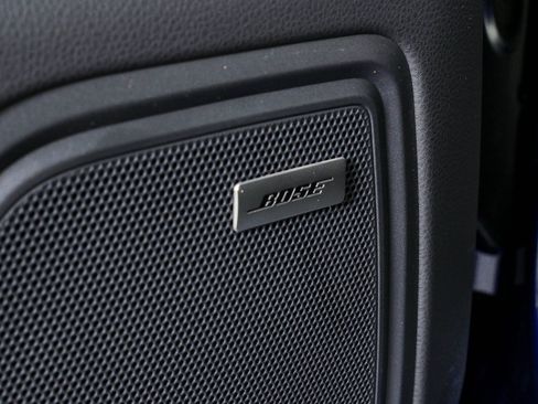 New 2026 Porsche Macan AWD/4WD image 7