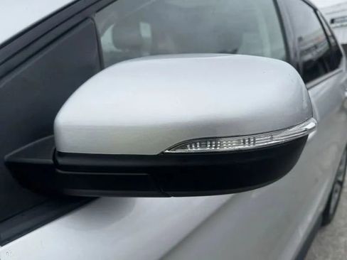 Used 2017 Ford Edge Sport w/ Technology Package image 10